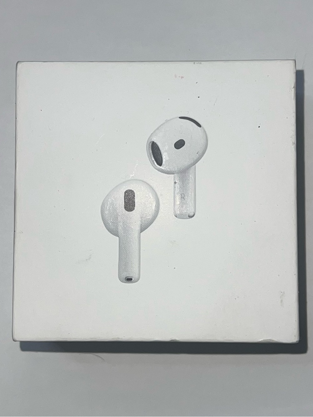 Apple AirPods 2nd Generation Wireless Earbuds with Charging Case & Box